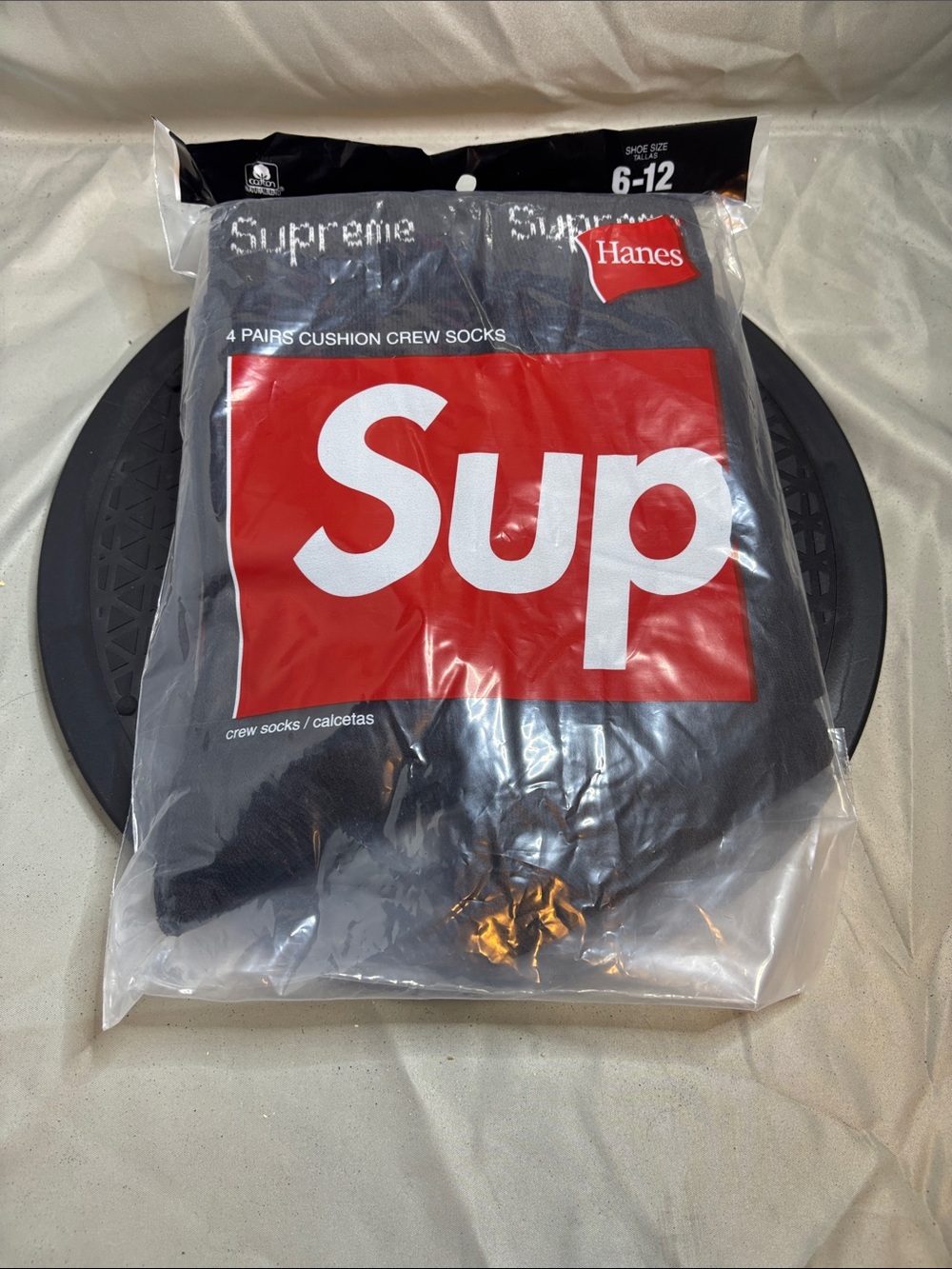 Supreme Hanes socks 6-12 black
